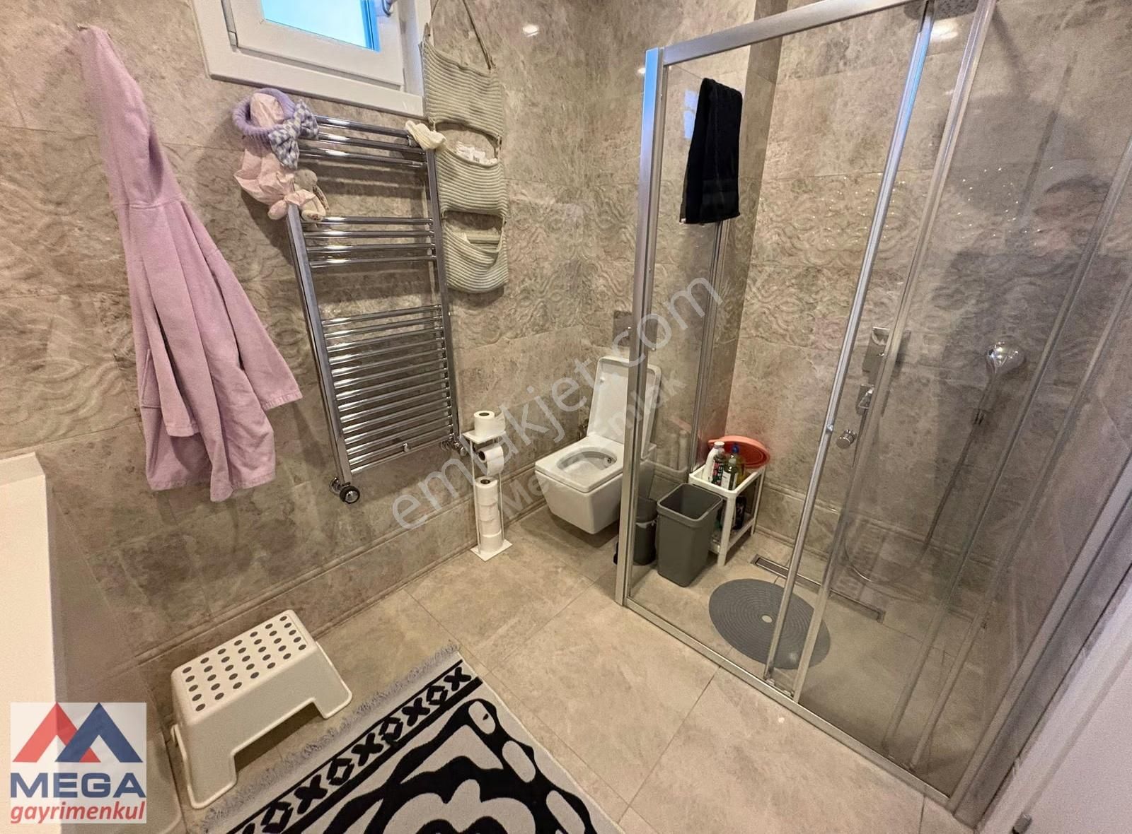 Büyük Kulüp Karşı Sokağında 4+1 Balkonlu Özel Dekarasyonlu - Görsel 6