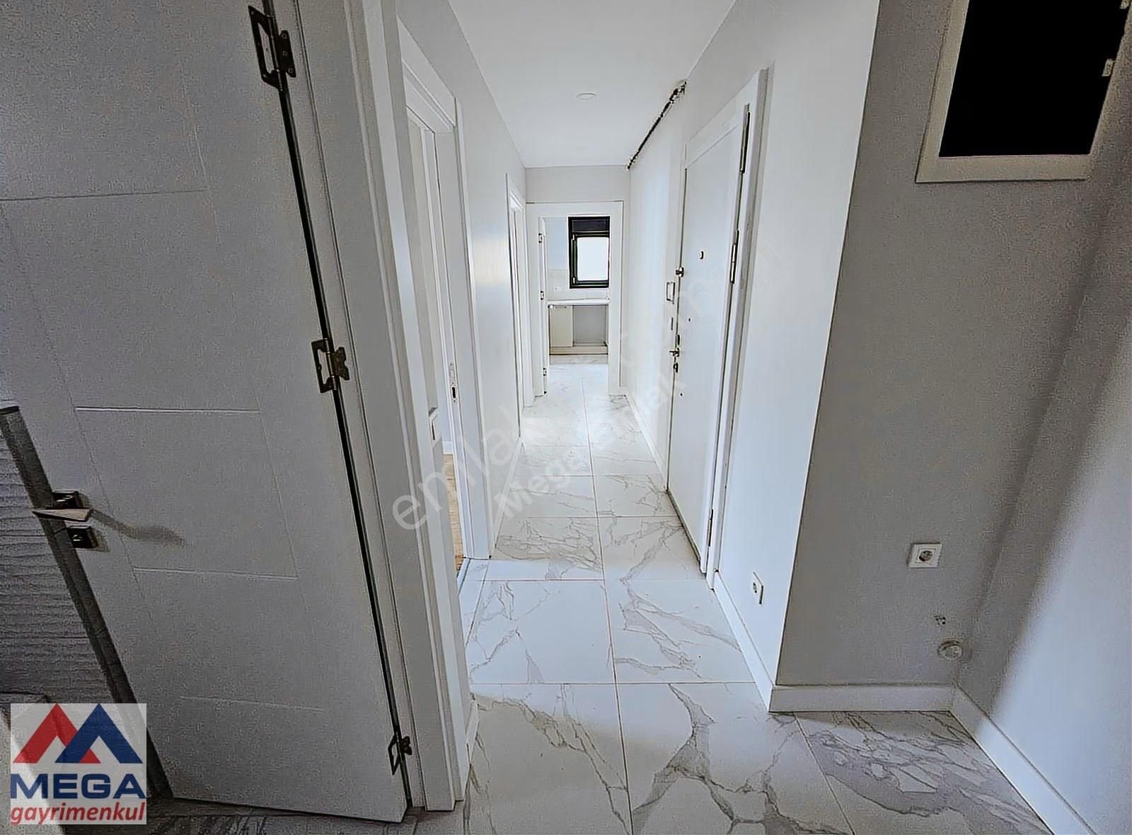 Mega'dan Feneryolunda 105m2 2+1 Balkonlu Eb.banyolu Sıfır Fırsat - Görsel 19