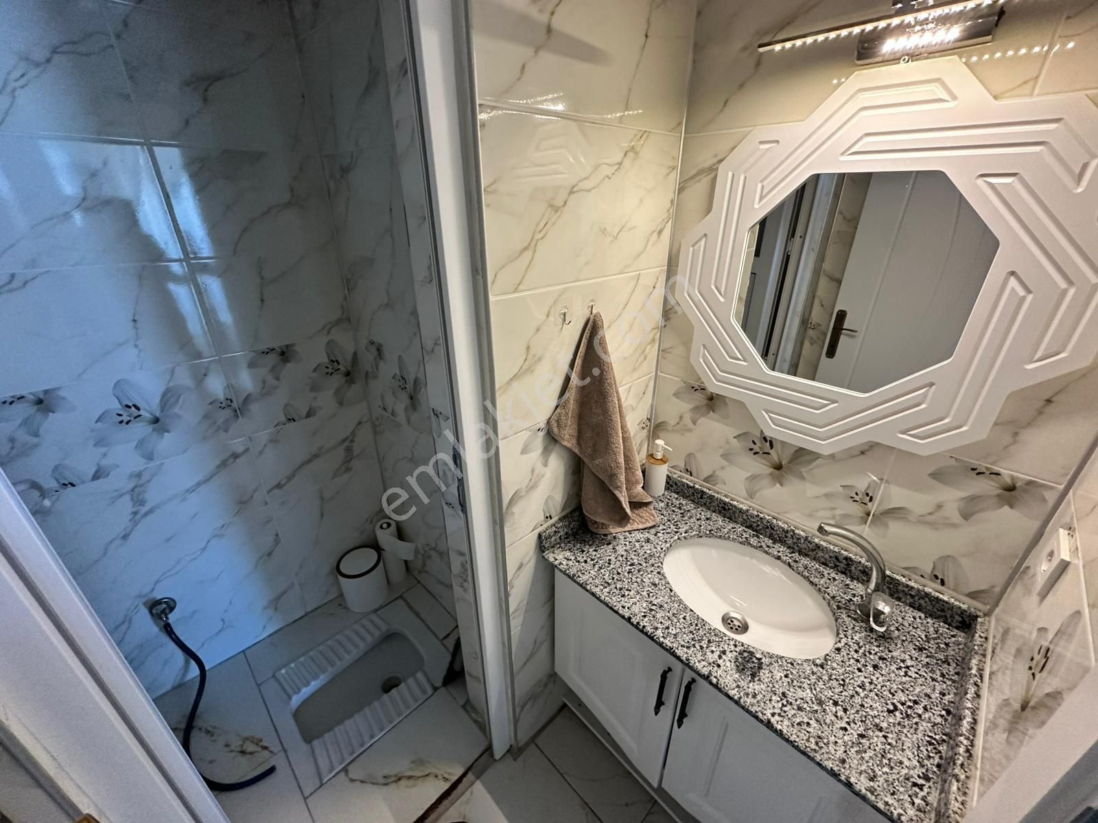 Abdulhamithan Mh Satılık 2+1 Yerden Isıtma Daire - Görsel 20