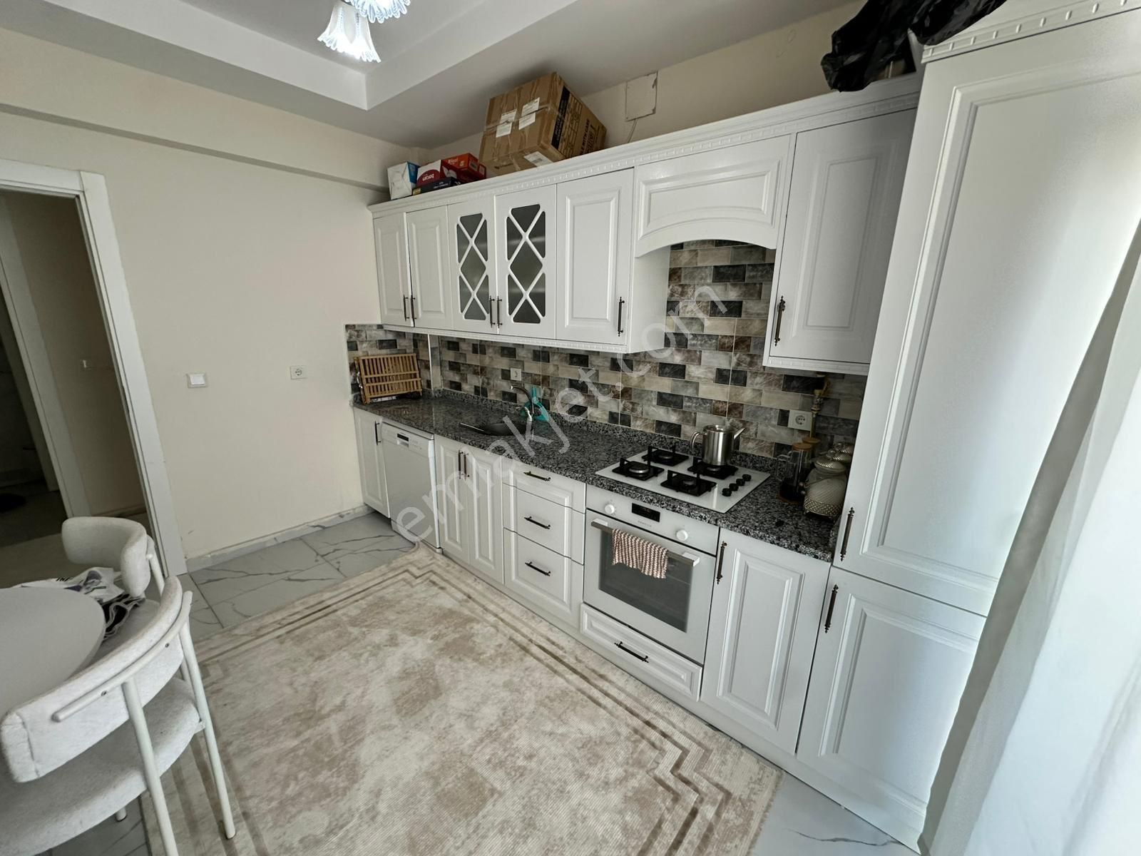 Abdulhamithan Mh Satılık 2+1 Yerden Isıtma Daire - Görsel 23