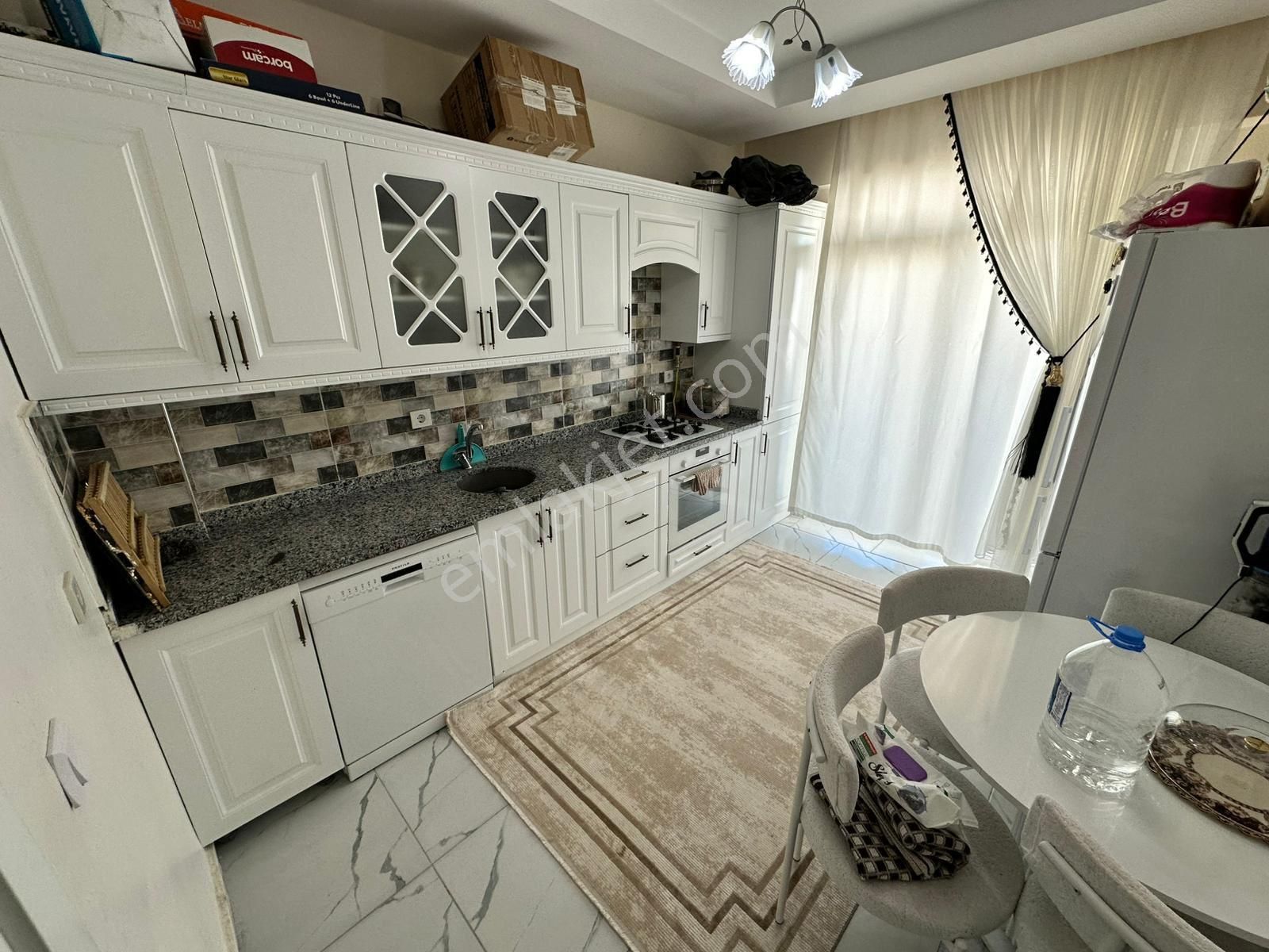 Abdulhamithan Mh Satılık 2+1 Yerden Isıtma Daire - Görsel 24