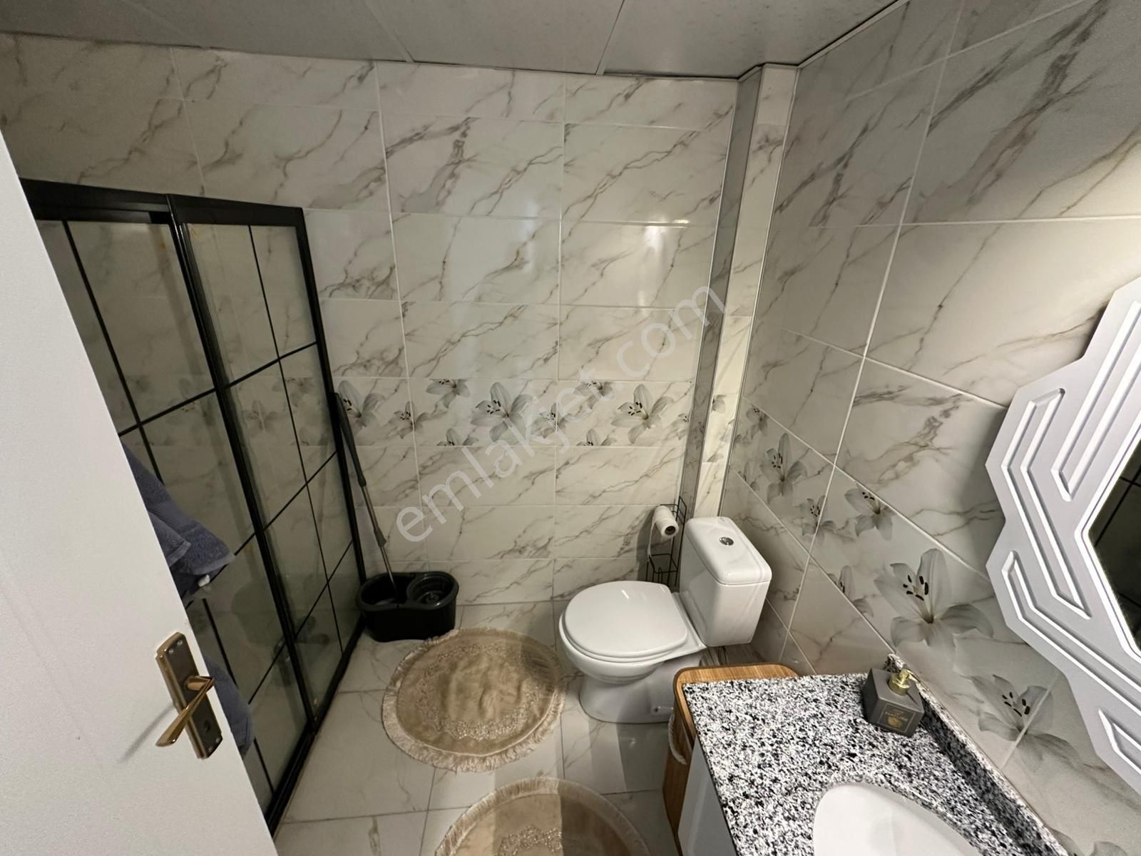 Abdulhamithan Mh Satılık 2+1 Yerden Isıtma Daire - Görsel 8