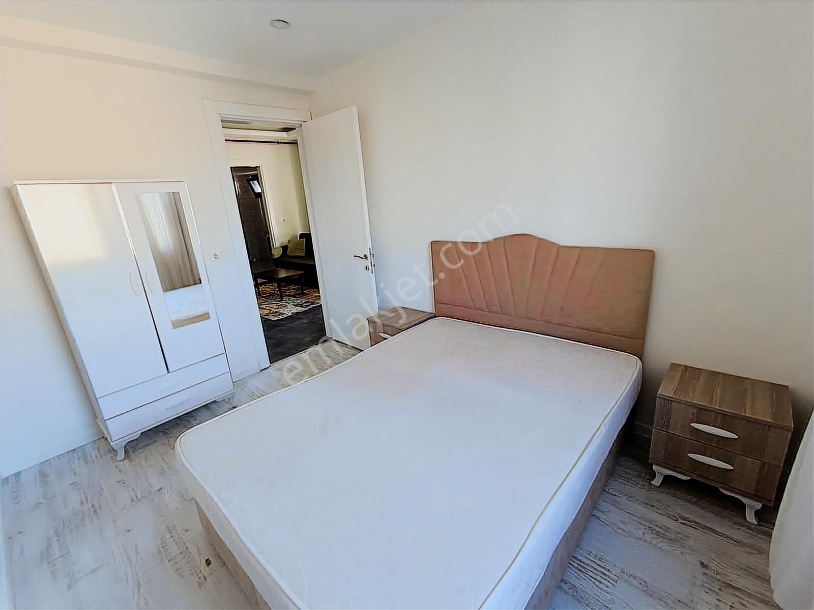 Adliye Yakını Adalet Mah'nin En Geniş 2+1 Eşyalı Arakat Apartı - Görsel 8