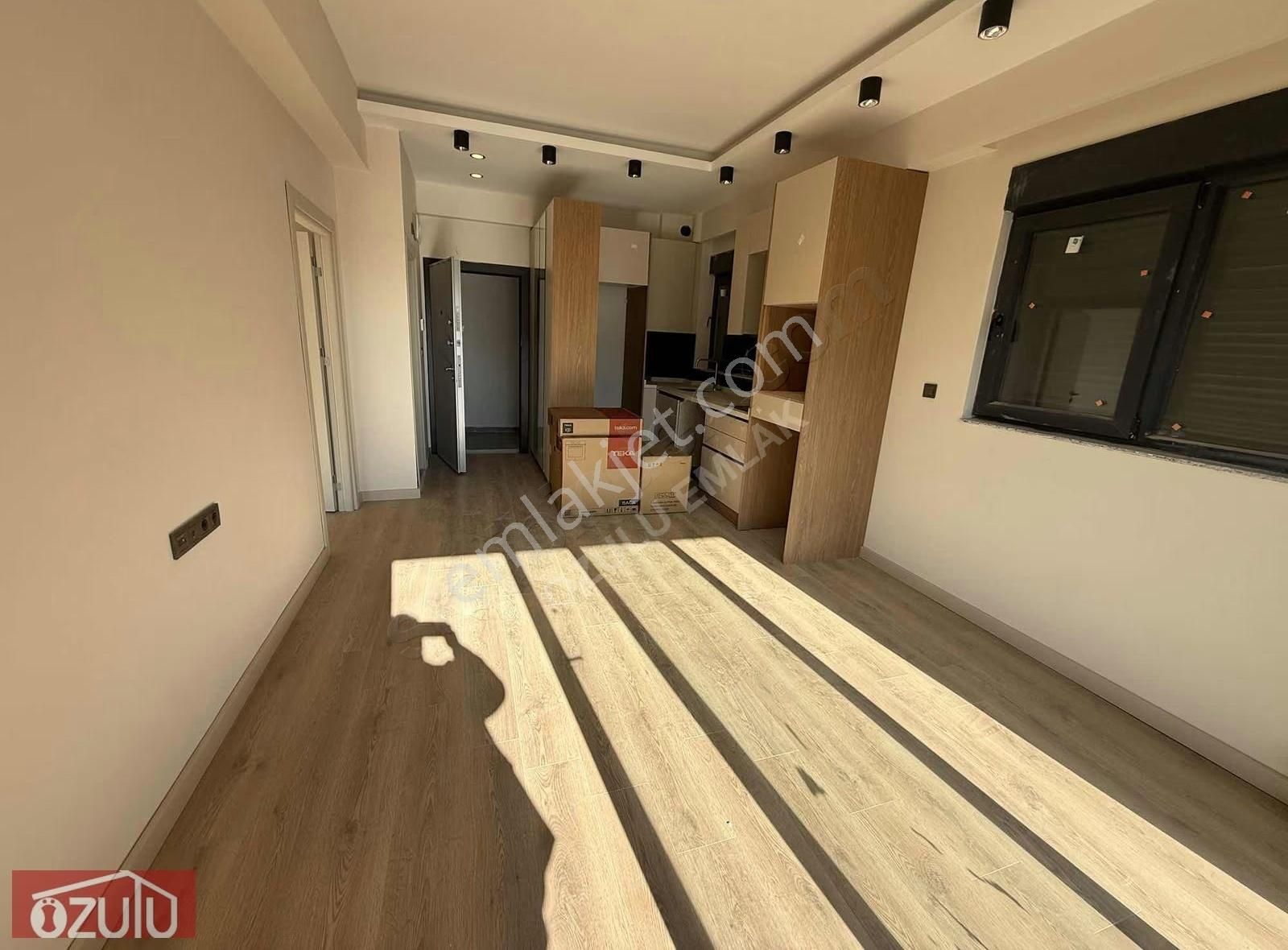 Altıntaşta Sıfır Arakat Kapalı Oto. Havuz 1+1 Satılık