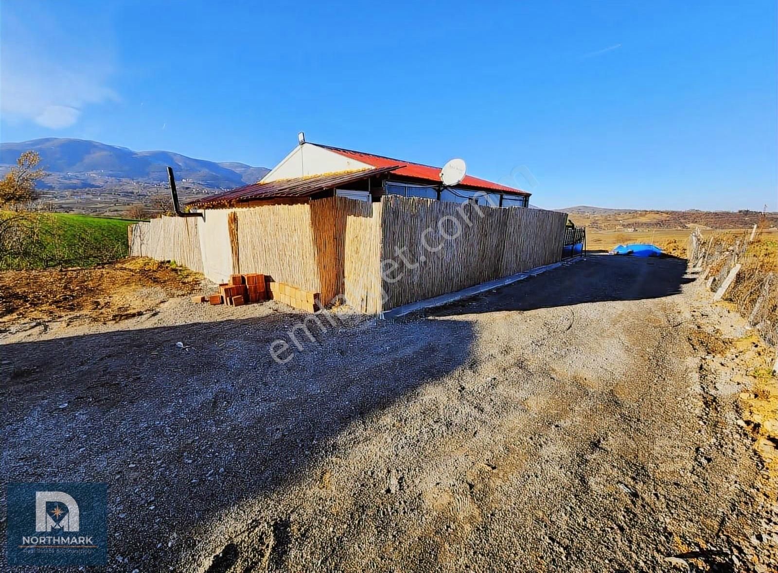 Northmark'tan Sarayköy'de Satılık 489m² Takasa Uygun Tarla - Görsel 2