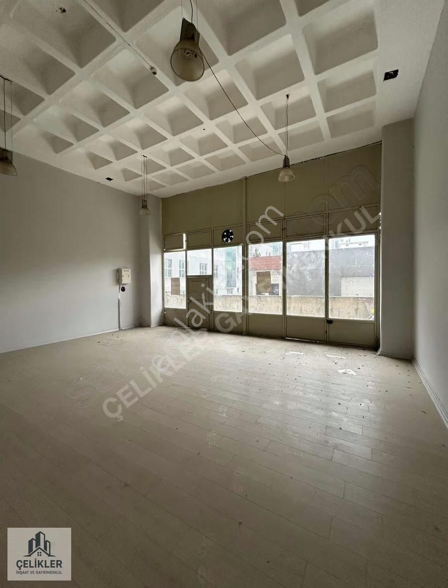 Halkalı Caddesine Cephe Kiralık 70m2 İşyeri