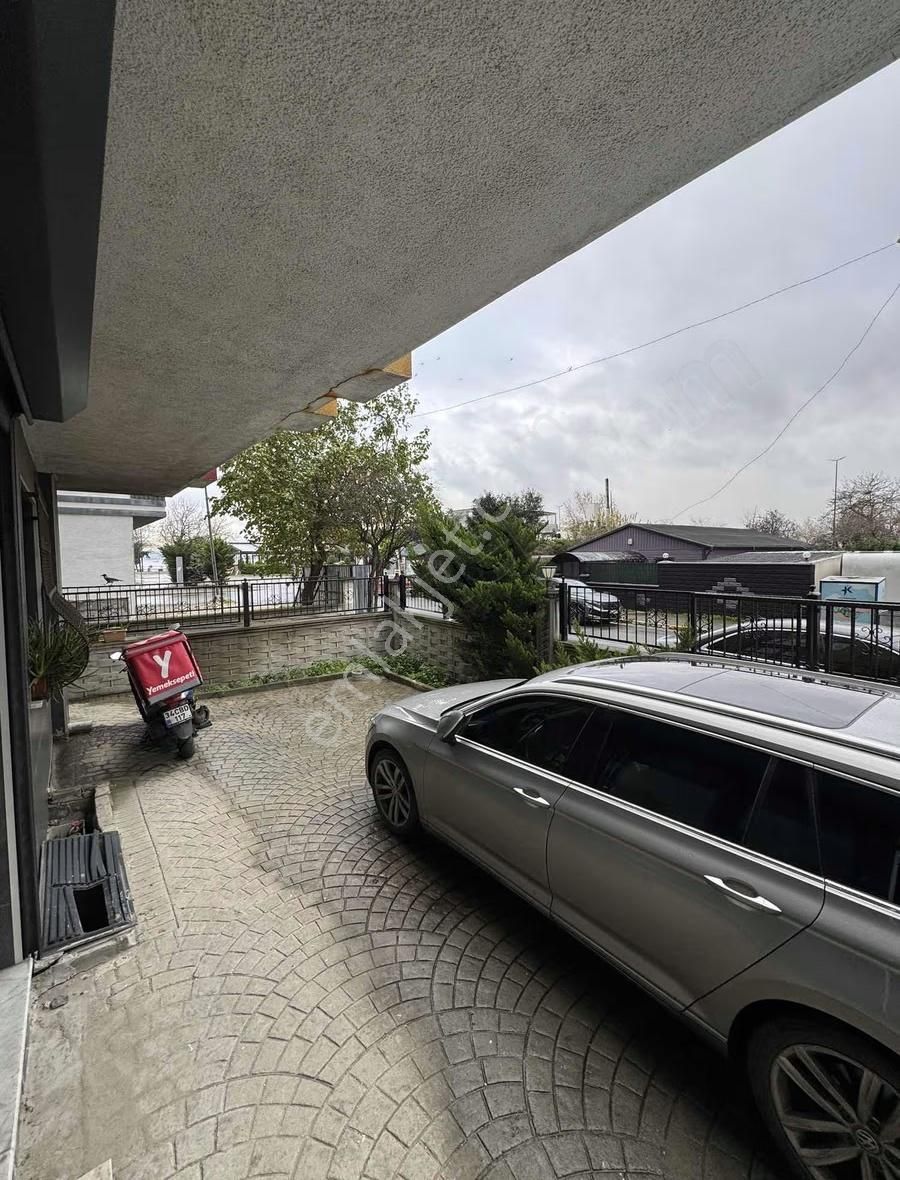 Zeki Emlak'tan Fatih Mah'de Sıfır Binada Kiralık Dükkan - Görsel 2