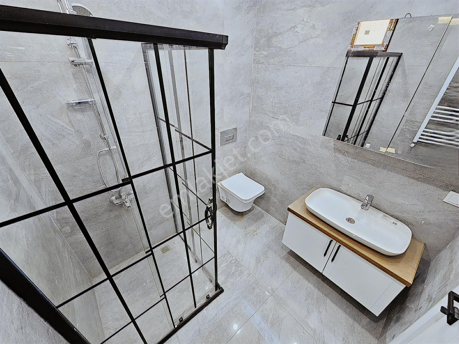 Eu Gayrimenkulden Havuzlu Site İçerisinde Tek Müstakil - Görsel 5