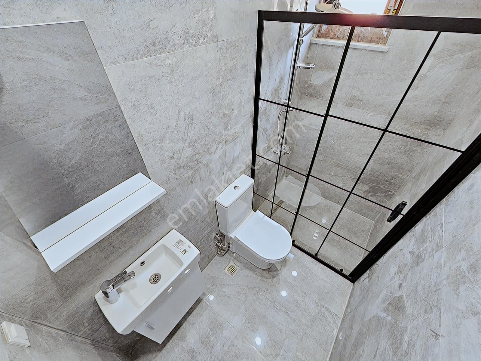 Eu Gayrimenkulden Havuzlu Site İçerisinde Tek Müstakil - Görsel 34