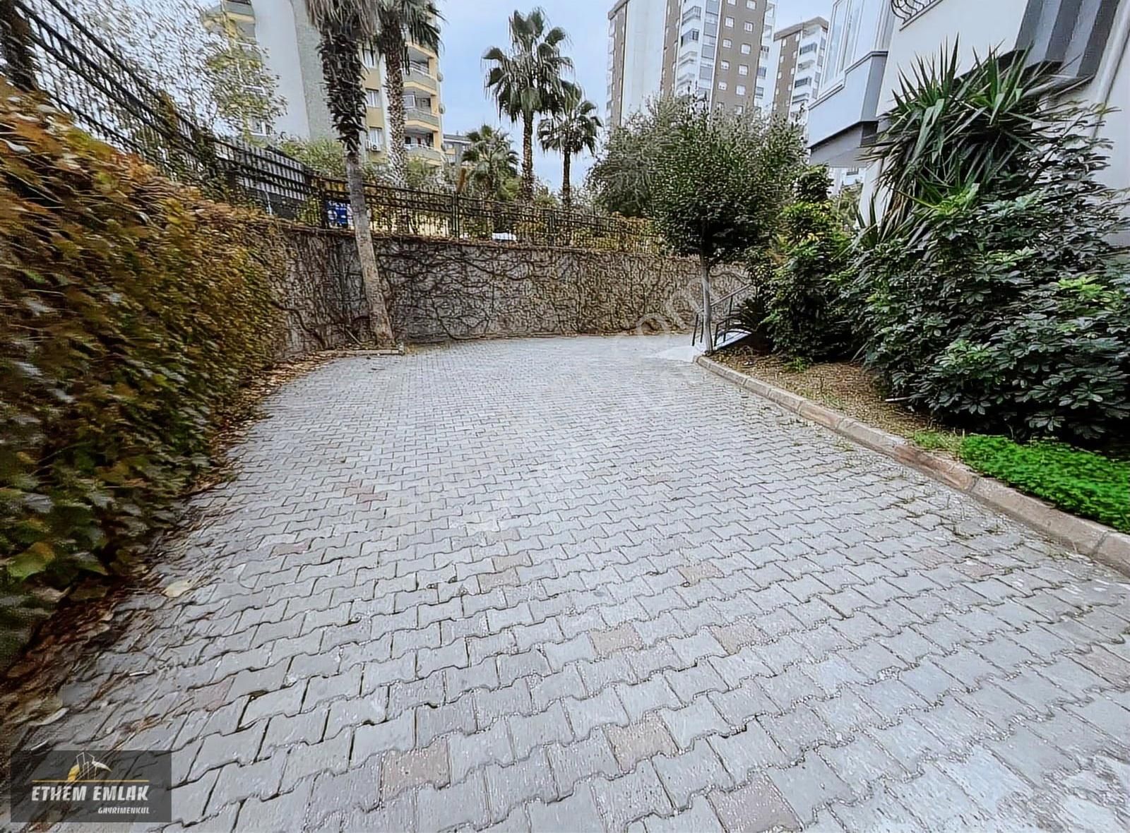 Mavıbulvar Üzeri Kanal Manzaralı Kapalı Mutfaklı 3+1 - Görsel 7