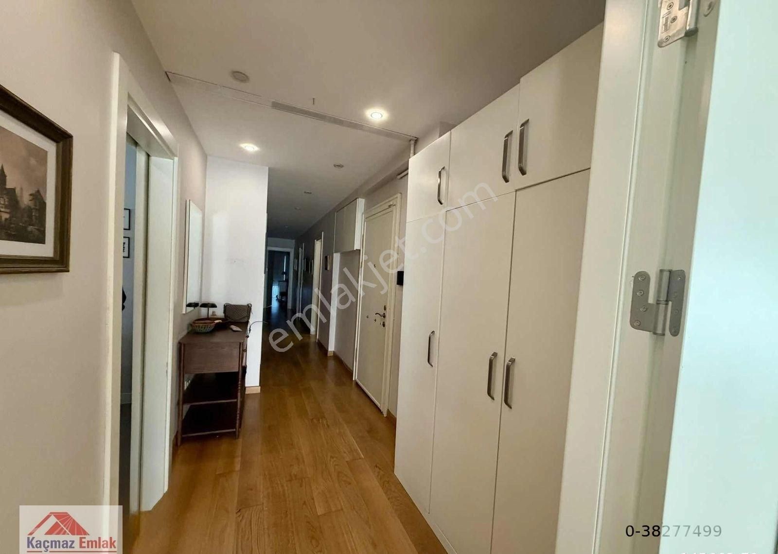 Fenerbahçe Kiralık 4+1 Balkonlu Geniş M2 - Görsel 16