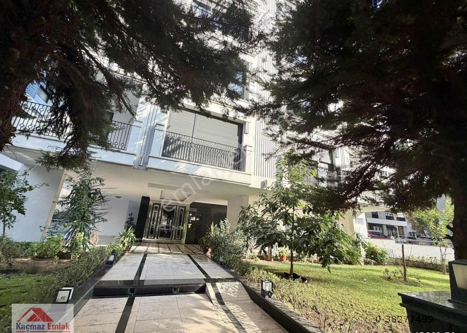 Fenerbahçe Kiralık 4+1 Balkonlu Geniş M2 - Görsel 3