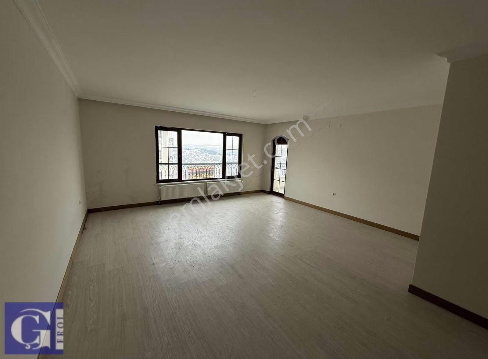 Çınardan Sencer Sokakta Sıfır Ve Fırsat Daire 3+1 Devirli 5.5m - Görsel 24