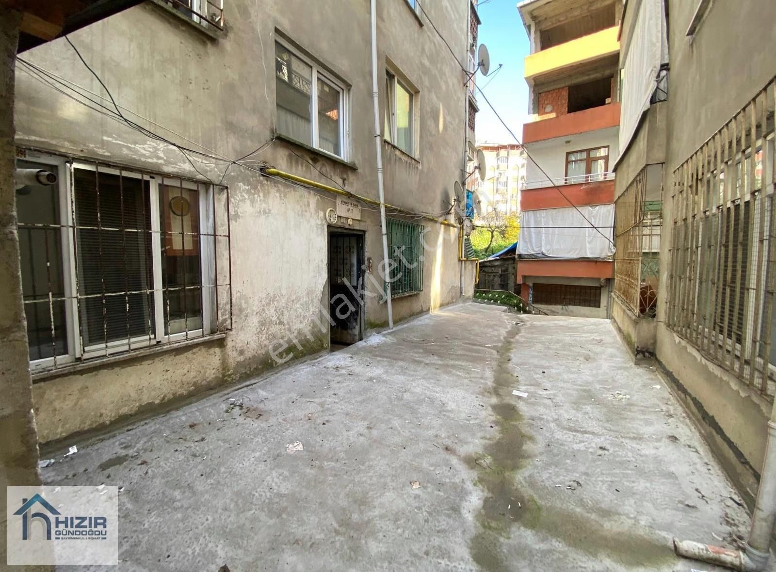Of Sulaklı Mahallesinde Kiralık 2+1 Daire - Görsel 16