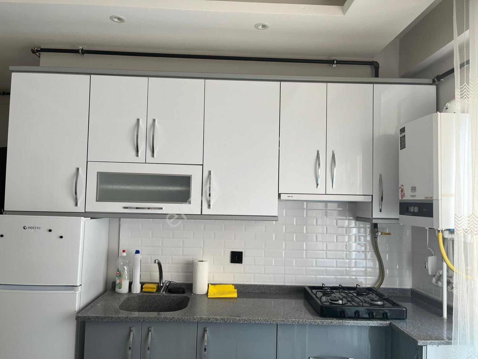 Balıkesir Altıeylül Nef Yanı Sonkat 1+1 Eşyalı Pır
