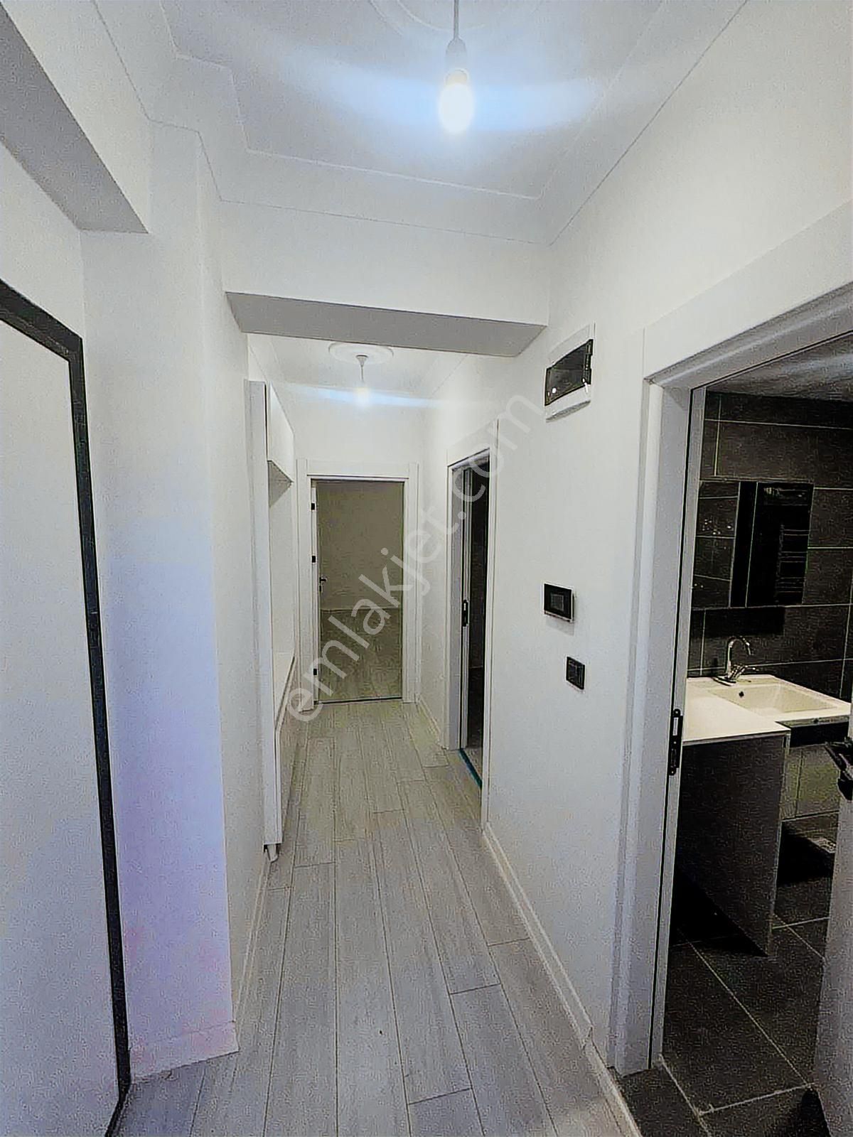 Akkaya İnşaattan Çarşı Merkezinde Sıfır K. Otoparklı Kiralık 2+1 - Görsel 8