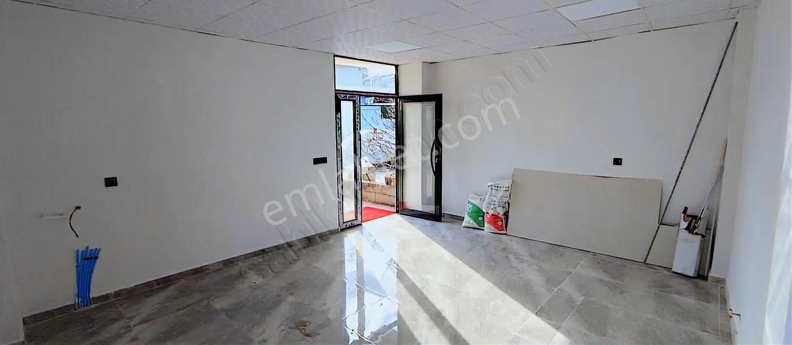 Bakırlı Mahallesinde Toplam 200 M2 Harika İş Yeri 3.750.000 Tl - Görsel 3