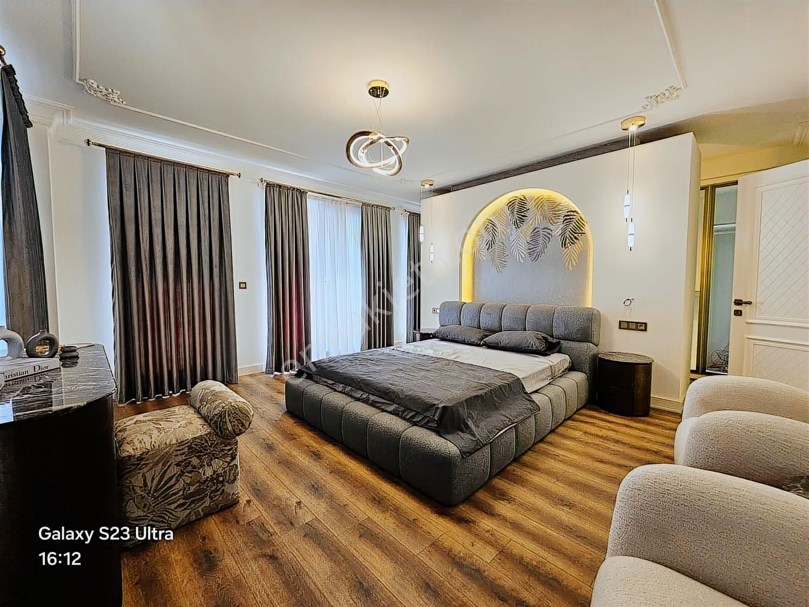 Eu Gayrimenkulden Denize Sıfır Sitede 4+1 Tek Müstakil Villa - Görsel 30