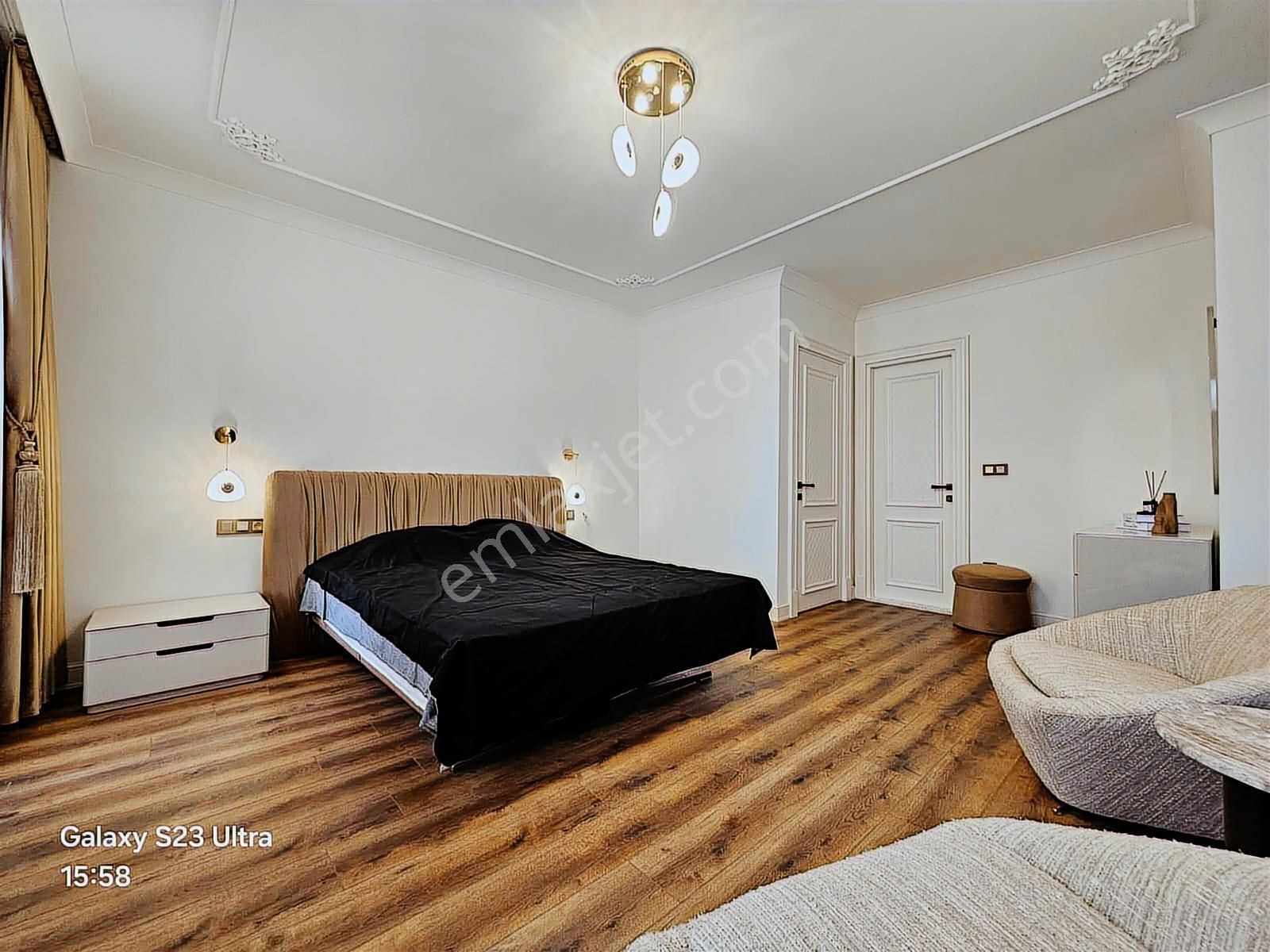 Eu Gayrimenkulden Denize Sıfır Sitede 4+1 Tek Müstakil Villa - Görsel 15