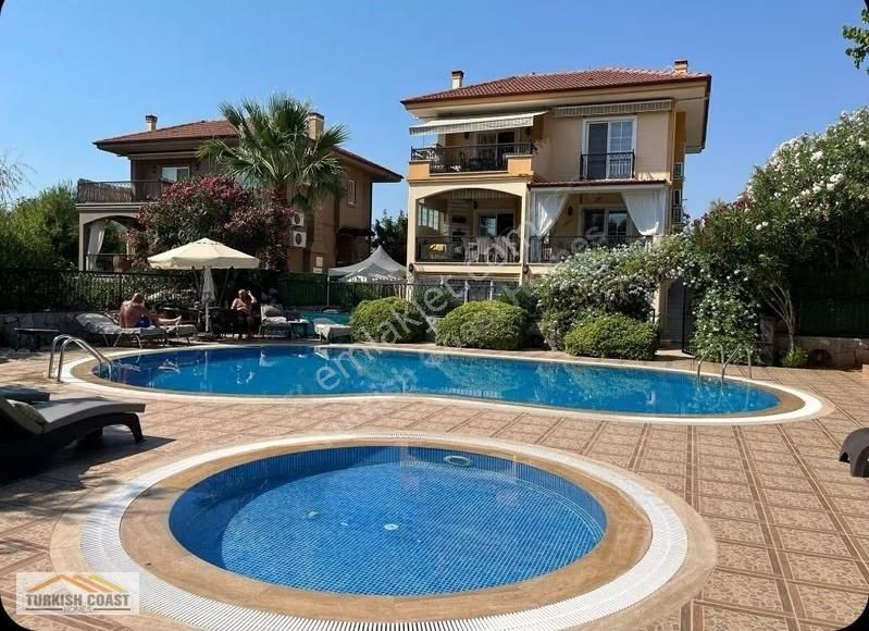 Fethiye Ölüdenizde Satılık Eşyalı 5+1 Lüks Villa