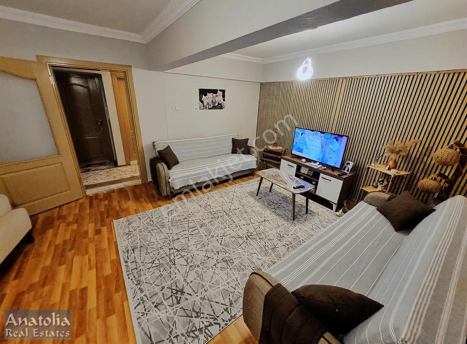 3+1 Satılık Geniş Daire - Görsel 2