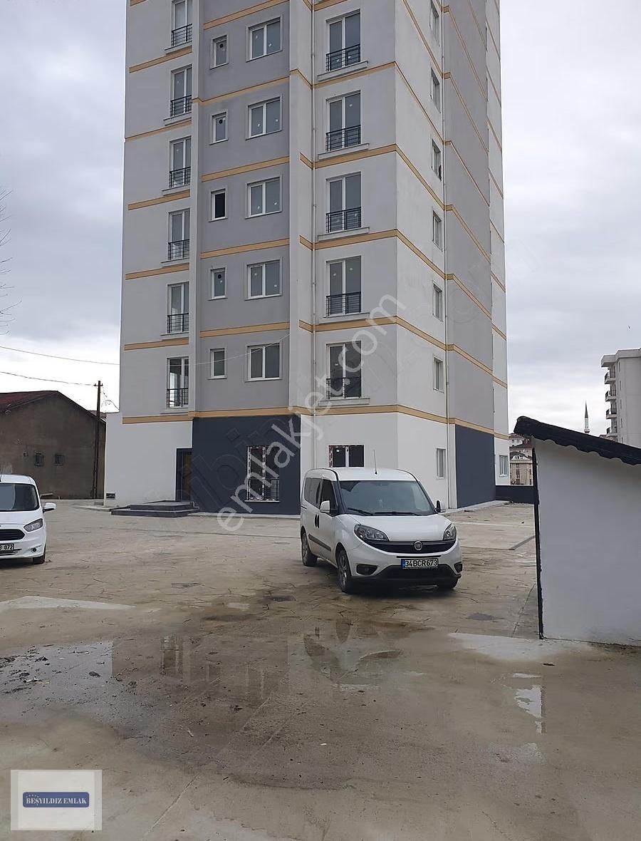 Dudullu Metroya 5 Dakika Havuzlu Kap.otoparklı Butik Sitede 3+1 - Görsel 9