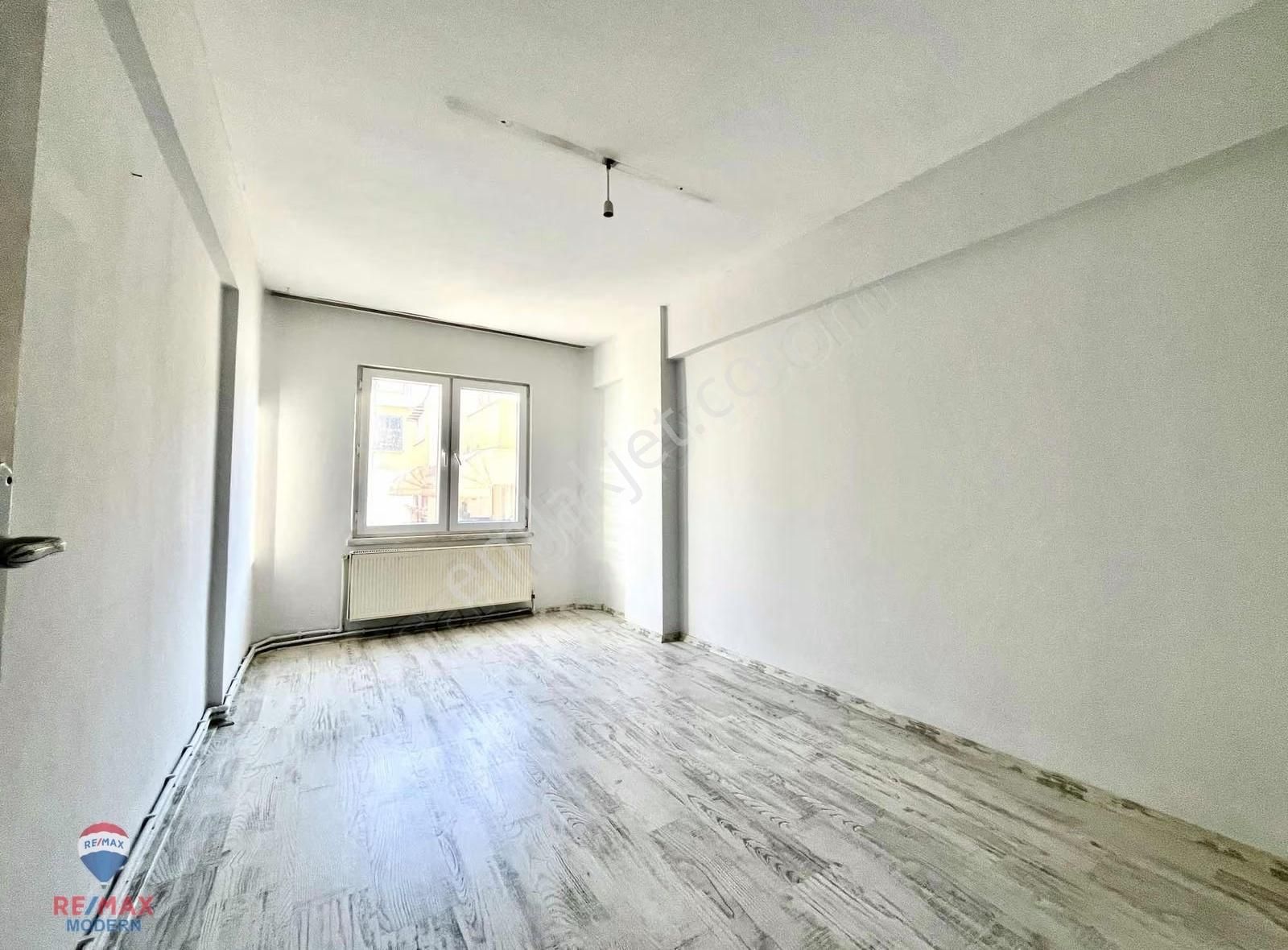 Tansu İnandan Cadde Cepheli Binada 3+1 - Görsel 3