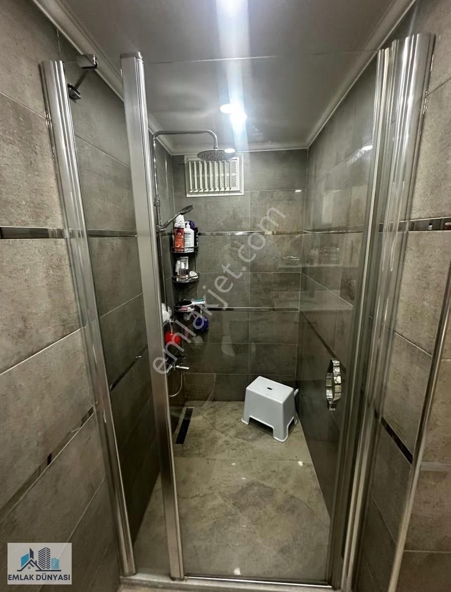 Emlak Dünyasından Bostancı Sahilde Ön Cephe Geniş Bakımlı 4+2 - Görsel 31