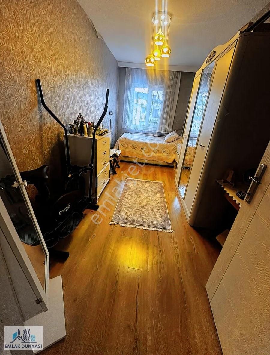 Emlak Dünyasından Bostancı Sahilde Ön Cephe Geniş Bakımlı 4+2 - Görsel 24