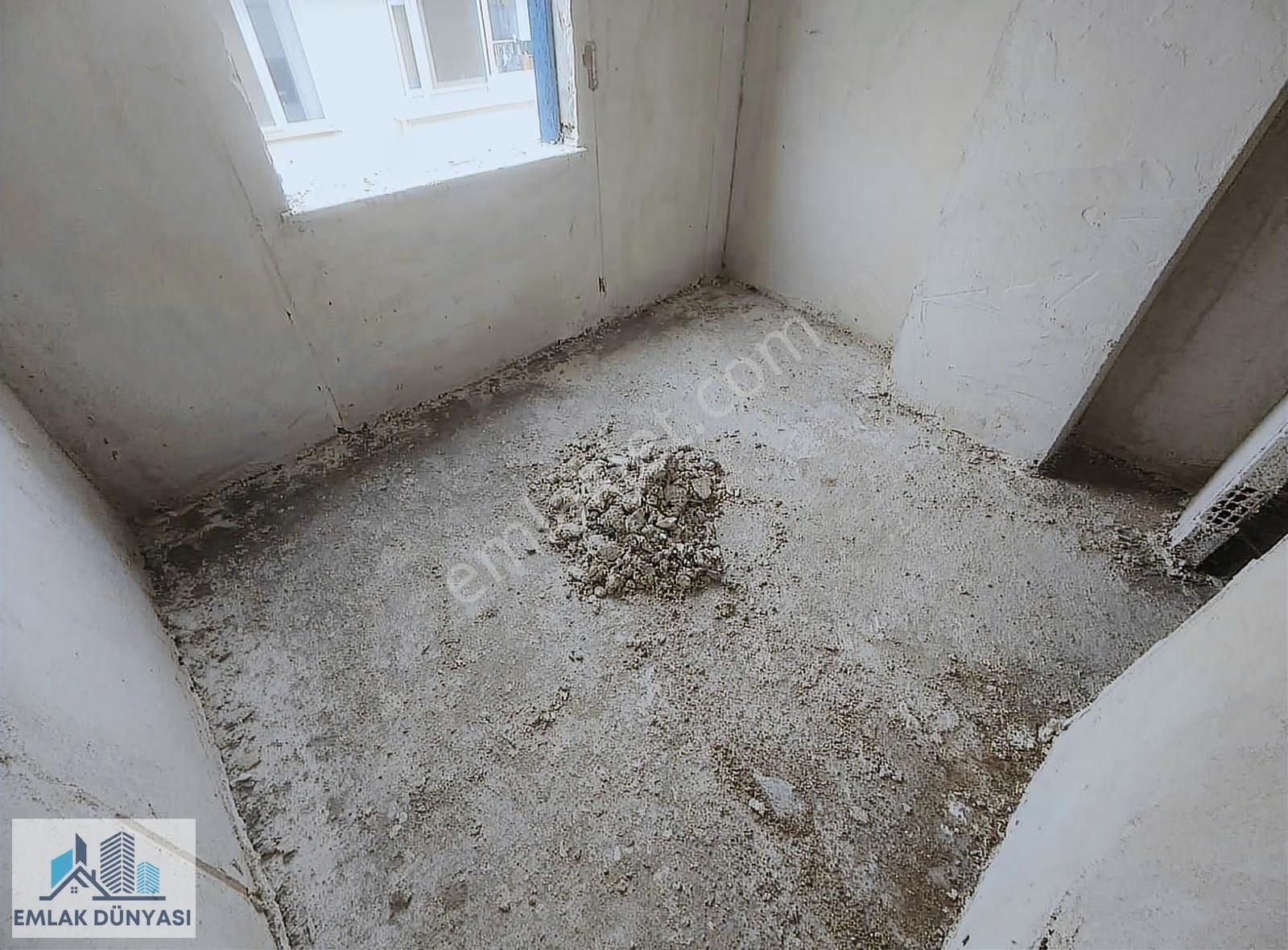 Emlak Dünyasından Mart Teslim Ara Kat Ayrı Mutfak Sıfır Lüx 2+1 - Görsel 4