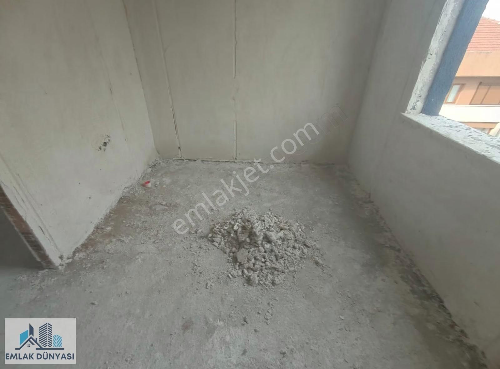 Emlak Dünyasından Mart Teslim Ara Kat Ayrı Mutfak Sıfır Lüx 2+1 - Görsel 13