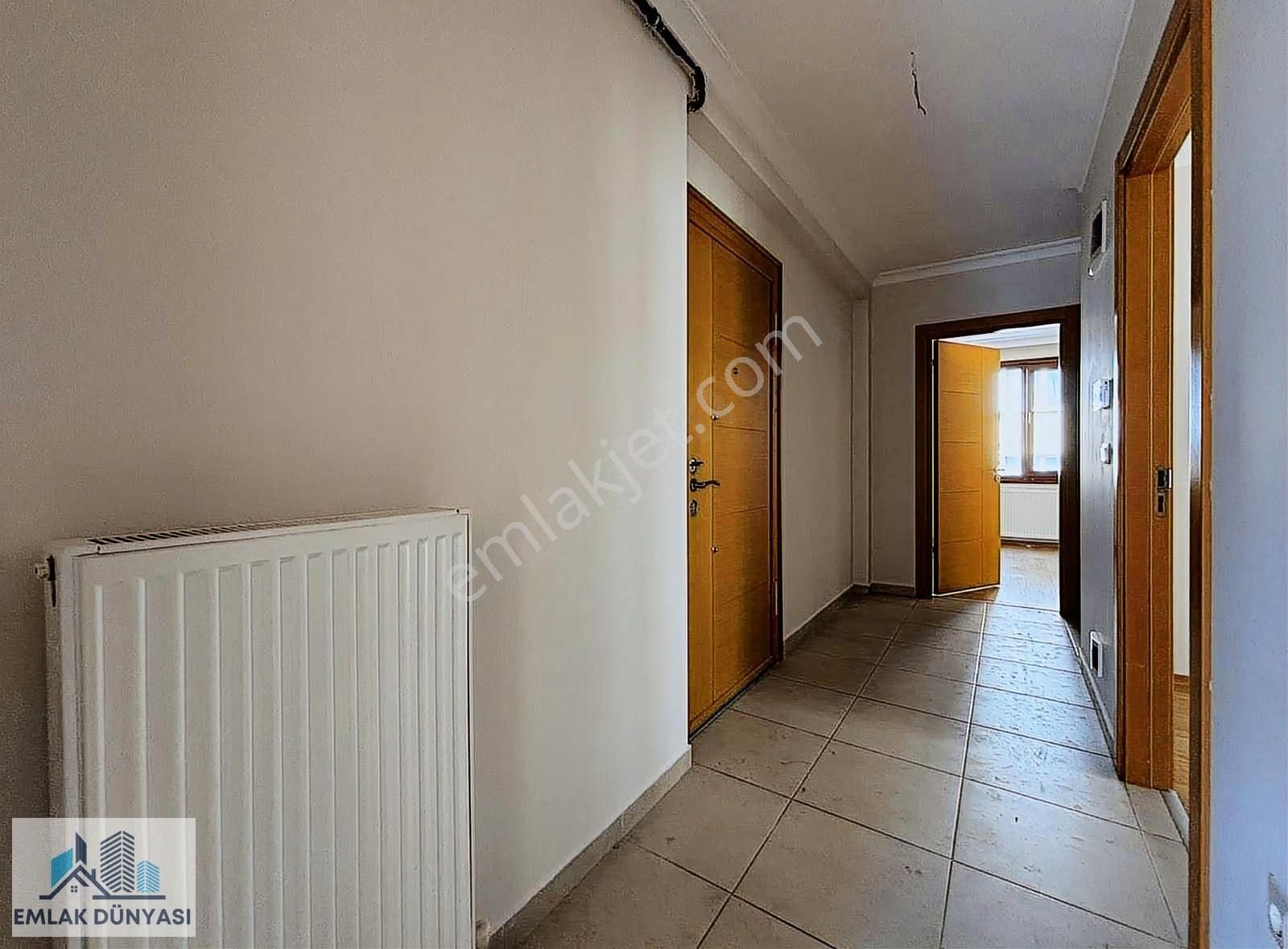 Emlak Dünyasından Ferah Etrafı Açık Ayrı Mutfak Ara Kat Lüx 2+1 - Görsel 12