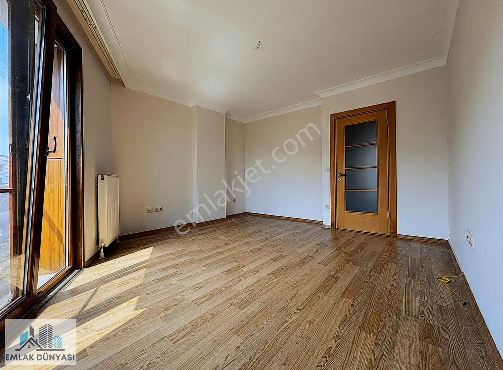 Emlak Dünyasından Ferah Etrafı Açık Ayrı Mutfak Ara Kat Lüx 2+1 - Görsel 3