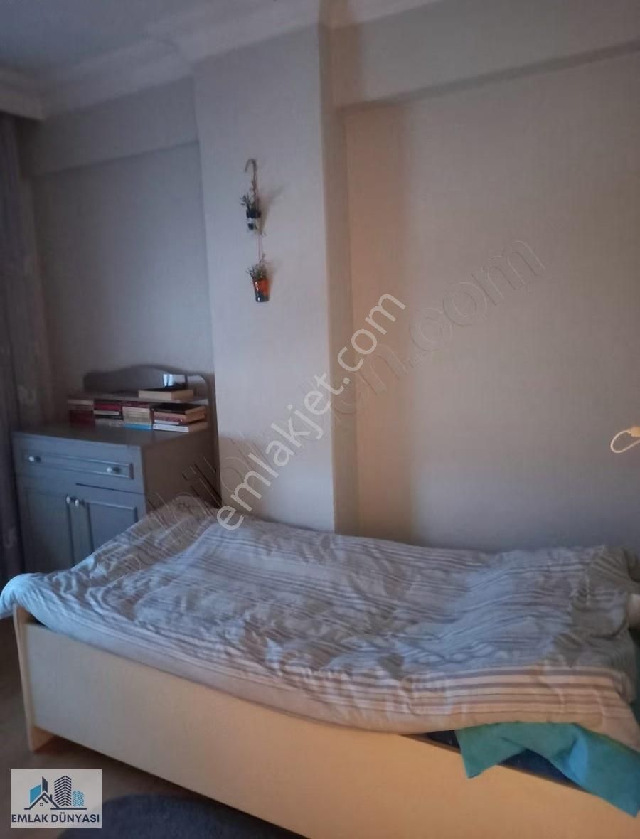 Emlak Dünyasına Altkaynarcada Deniz Manzaralı Sahile Yakın 3+1 - Görsel 14