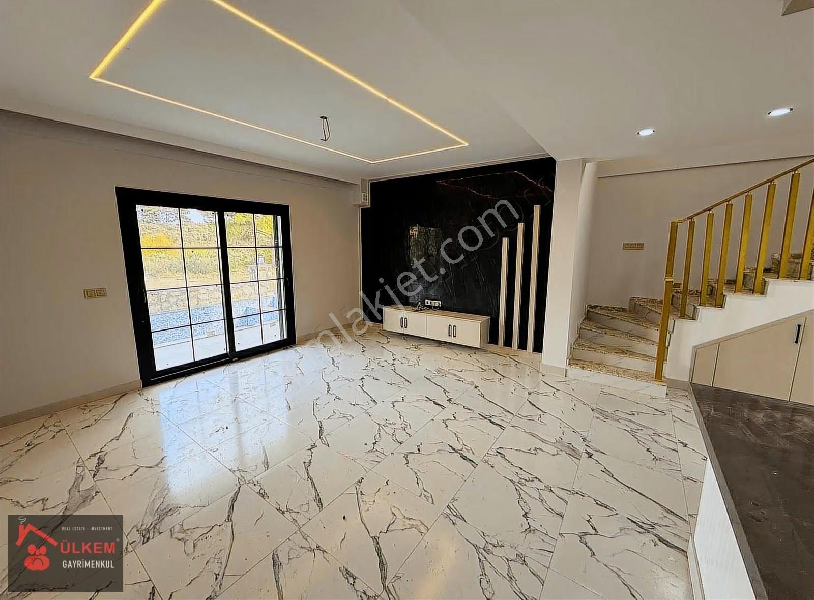 Davutlarda 4+1 Müstakil Özel Havuzlu Sıfır Son Villa - Görsel 17