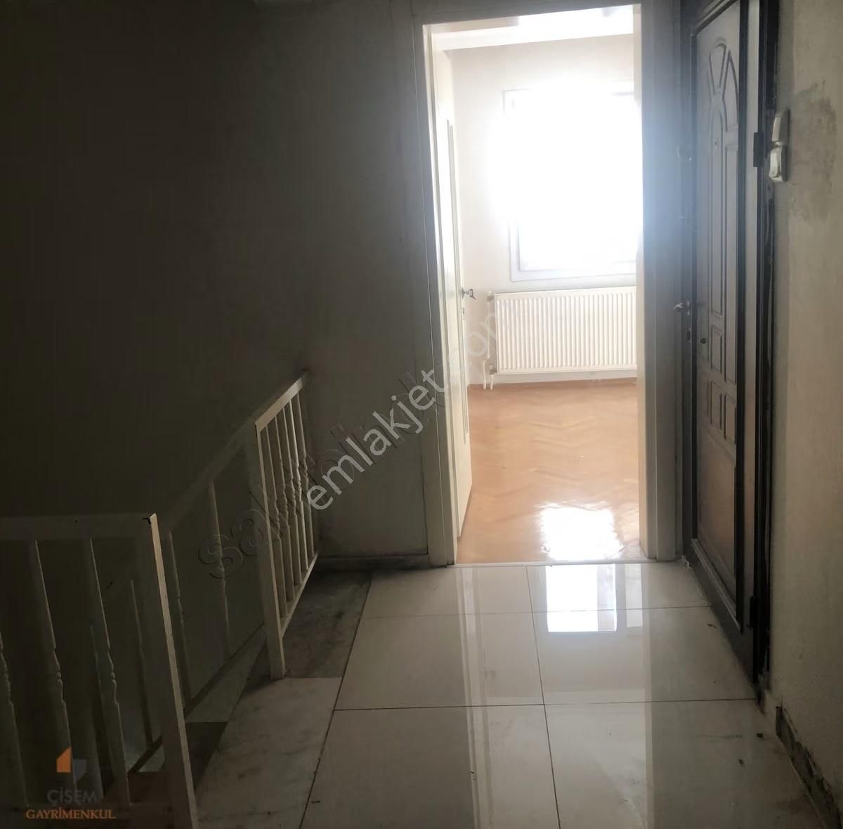 Karşıyaka Yalı Mahallesnde Kiralık 3+1 Bahçesi Ol Dublex Daire - Görsel 4