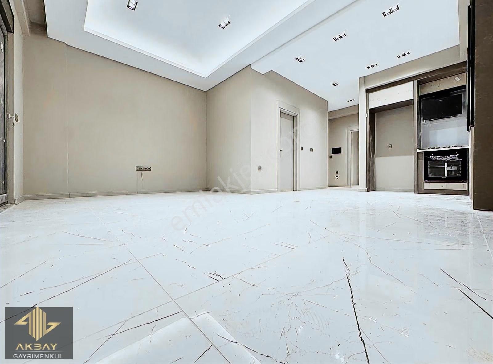 İskanlı Abonelik Hazır Ebeveyn Banyo Yerden Isıtmalı Geniş 2+1