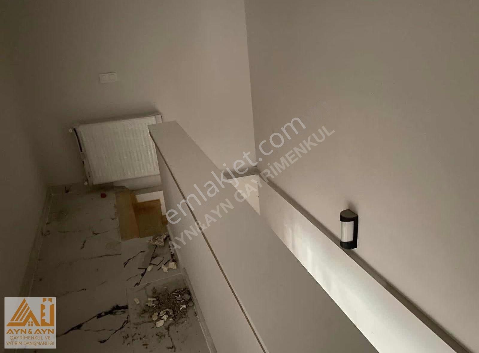 Çiğli Şirintepe 'de Fırsat Satılık 4+1 Dublexs Daire - Görsel 28