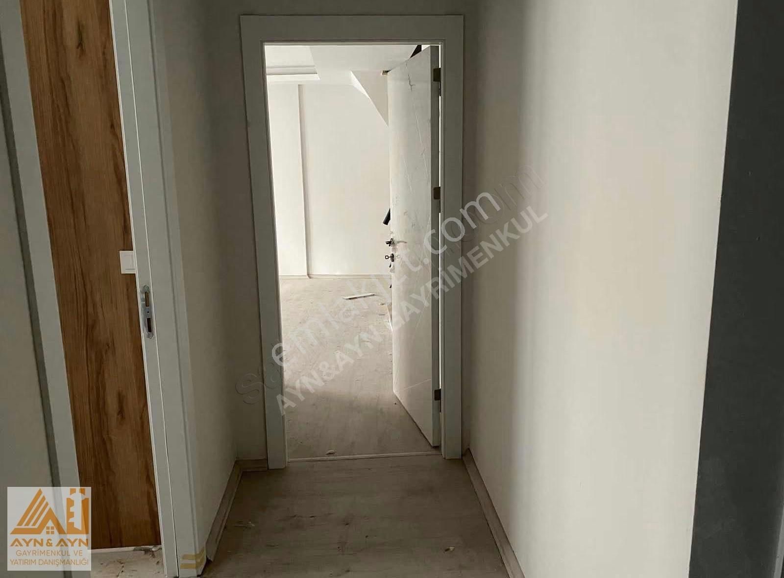 Çiğli Maltepe'de Kiralık 4+1 Fırsat Daire - Görsel 3