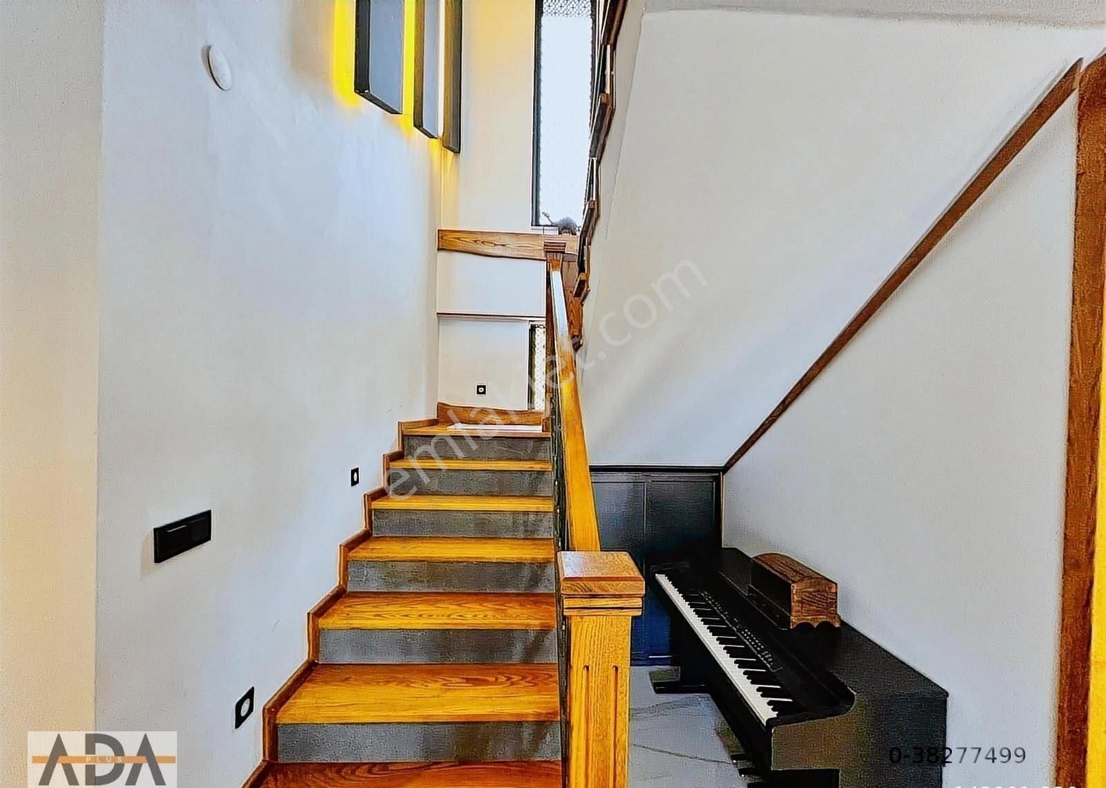 Kuşadası Kadınlar Denizi Satılık Özel Havuzlu Müstakil 3+1 Villa - Görsel 32