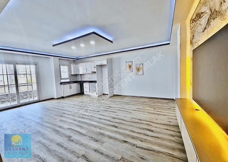 Efeler Mahallesinde, Asansörlü Havuzlu Sitede Arakat 3+1 - Görsel 3