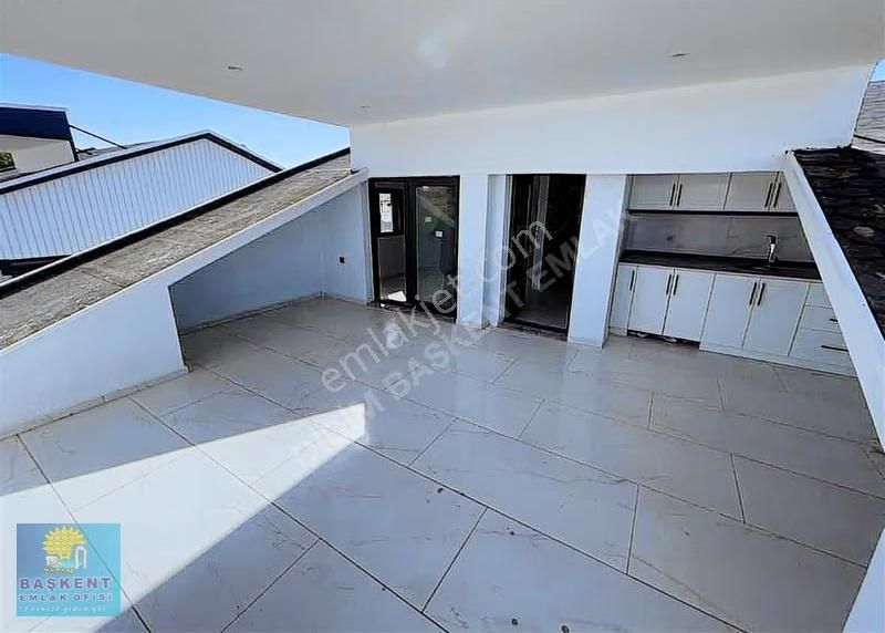 Tam Müstakil, Sıfır, 4+1 Ayrı Mutfak, Havuzlu Villa - Görsel 2