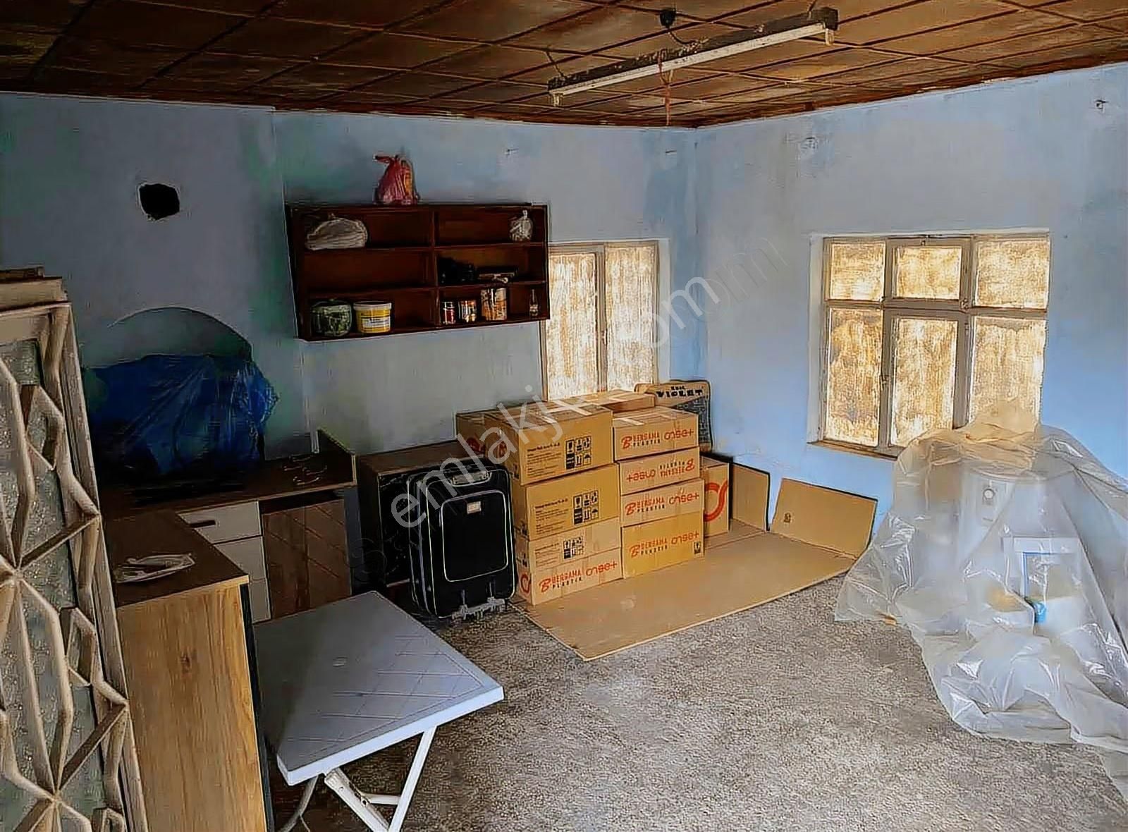 1820 M2 Alan İçinde Dubleks Ev, Dükkan Ve Hayvan Sayası - Görsel 26