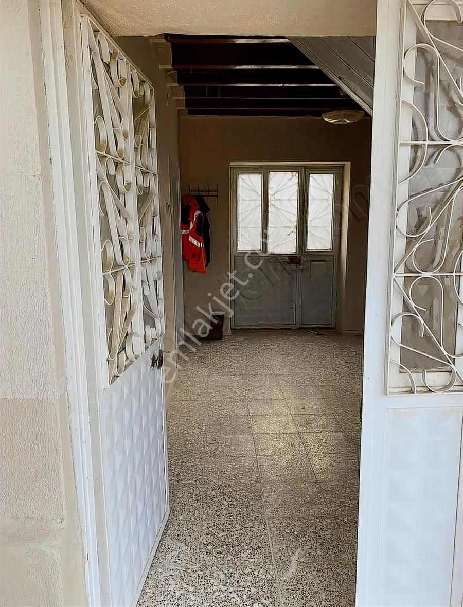 1820 M2 Alan İçinde Dubleks Ev, Dükkan Ve Hayvan Sayası - Görsel 12