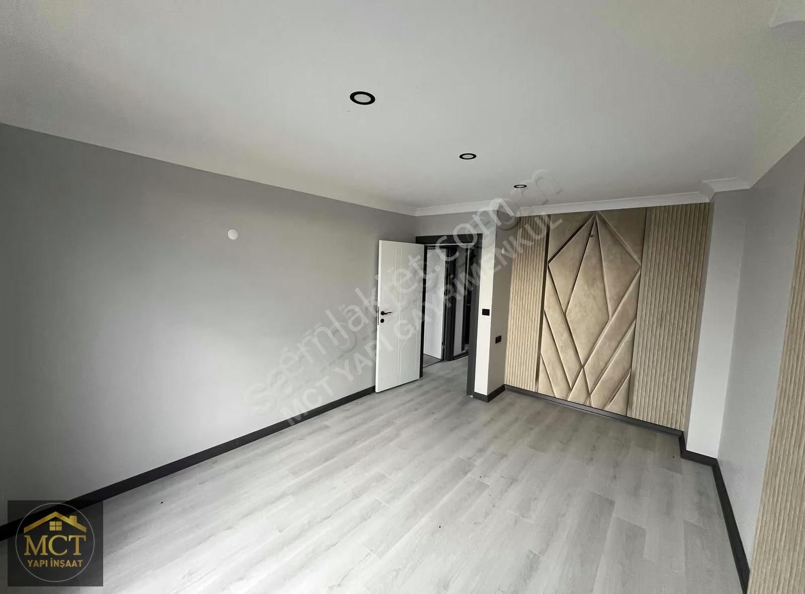 ~~mct Yapıdan~~merkezi Konumda, Konforlu Ve Geniş Villa - Görsel 14