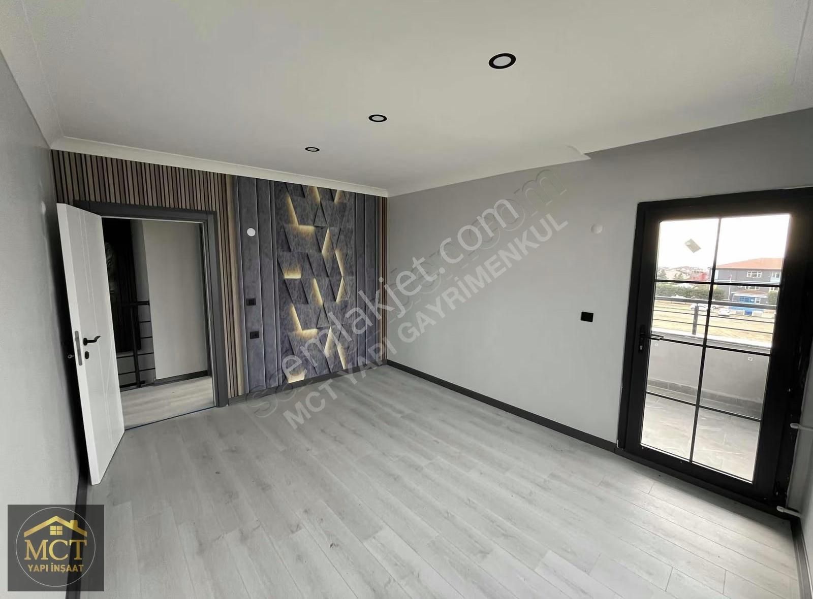 ~~mct Yapıdan~~merkezi Konumda, Konforlu Ve Geniş Villa - Görsel 5