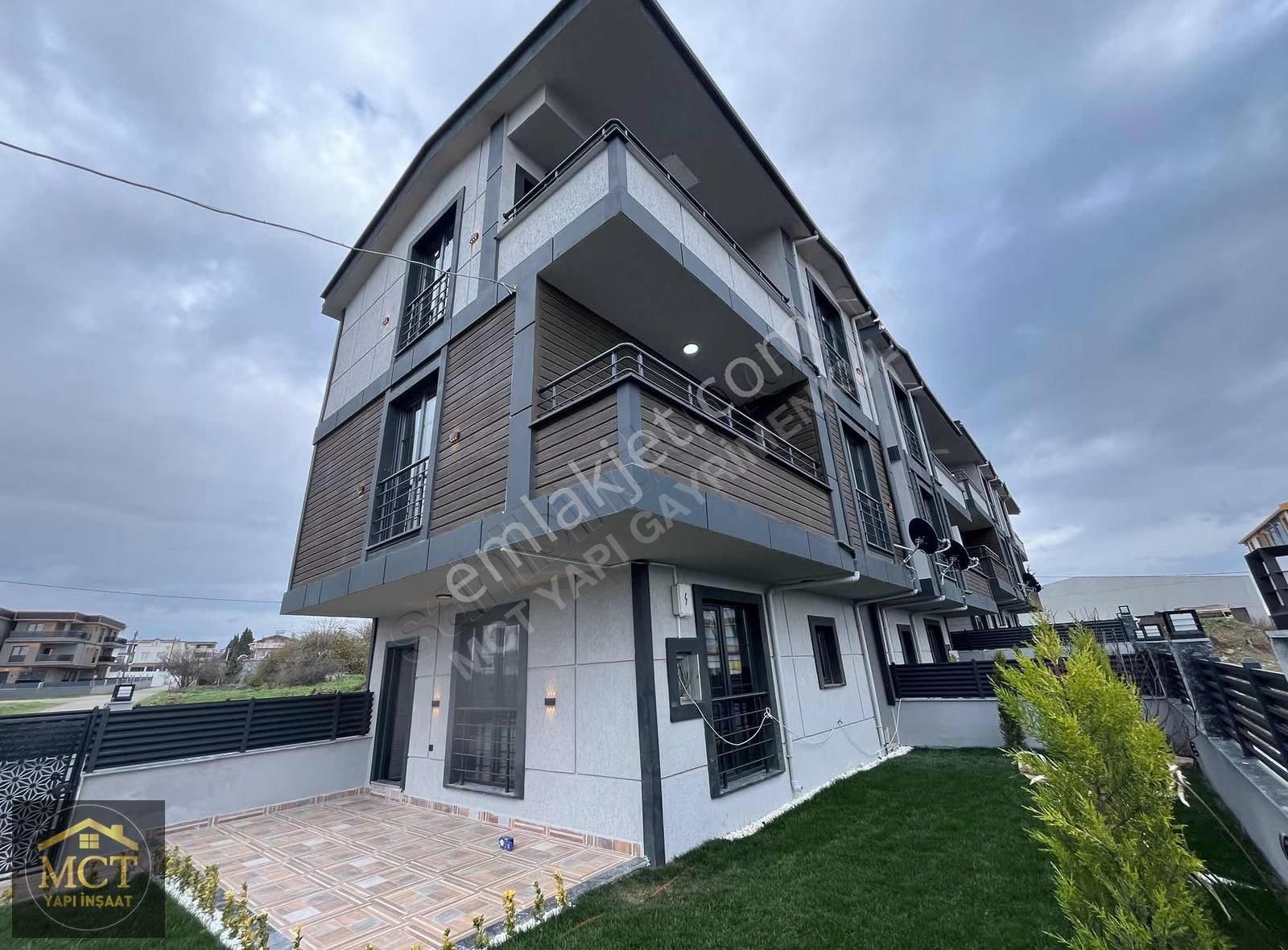 ~~mct Yapıdan~~merkezi Konumda, Konforlu Ve Geniş Villa - Görsel 18