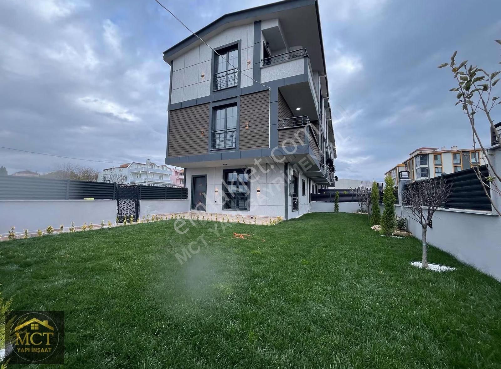 ~~mct Yapıdan~~merkezi Konumda, Konforlu Ve Geniş Villa - Görsel 10