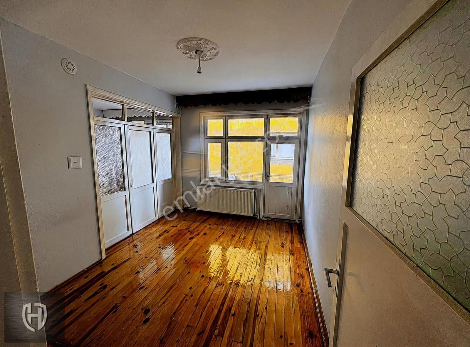 Işıklar Mahallesinde 3+1 Kiralık Daire - Görsel 12