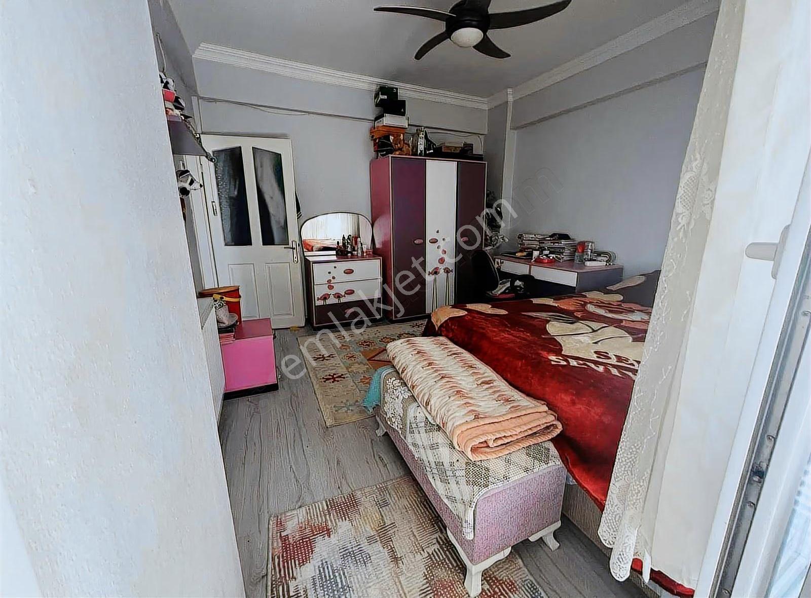 Coşkun Emlaktan İstiklal Caddesi Üzerinde Satılık 3+1 Daire - Görsel 2